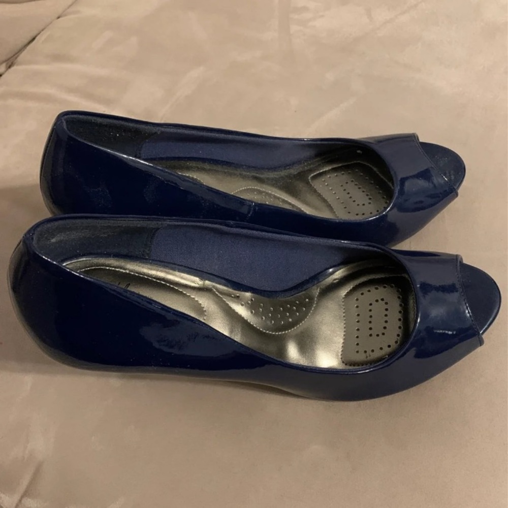 Deflec high heels